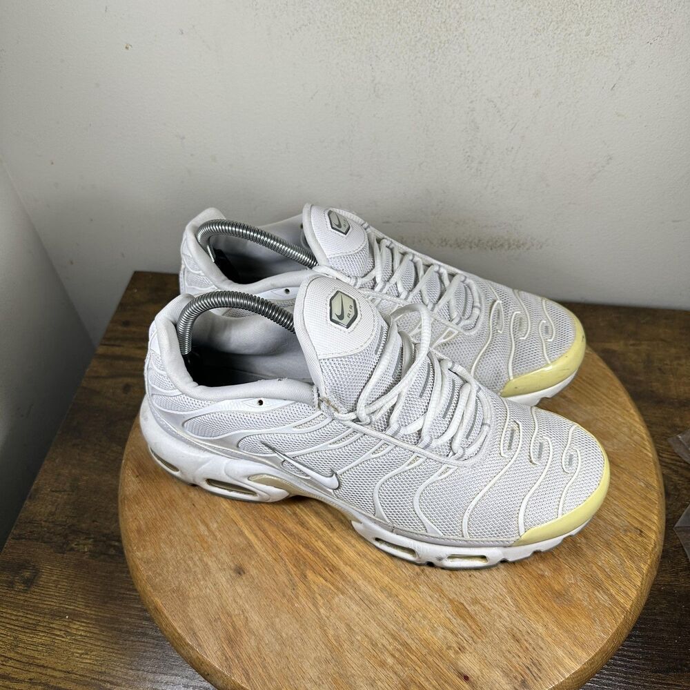 Nike Air Max Plus Tn Shoes Mens Size 10 White OG 604133-139 Tuned Vintage 2012